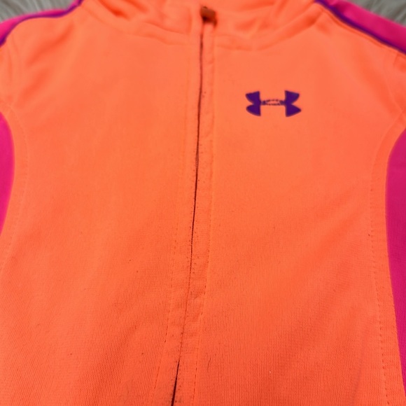 Under Armour Girls Set - Picture 5 of 9